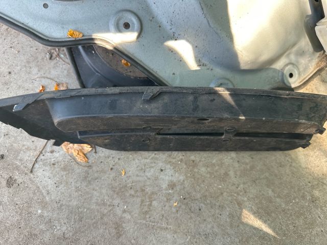 bontott SKODA FABIA II Bal Ködlámpa Rács