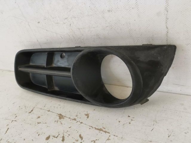 bontott SKODA FABIA II Bal Ködzárófény Keret