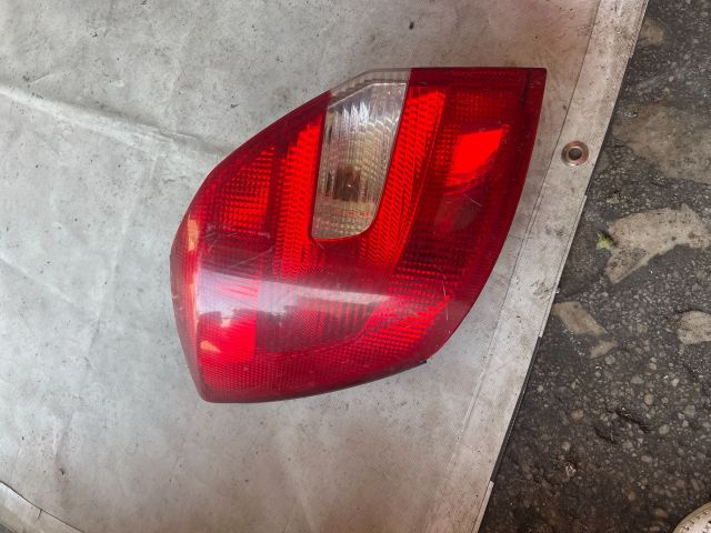 bontott SKODA FABIA II Bal Külső Hátsó Lámpa