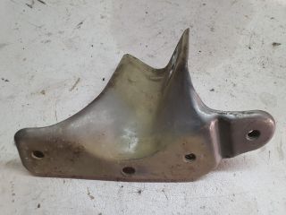 bontott SKODA FABIA II Bal Sárvédő Oldaltartó