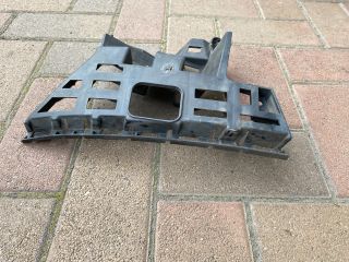 bontott SKODA FABIA II Bal Sárvédő Oldaltartó