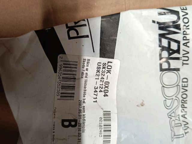 bontott SKODA FABIA II Bal Szellőző Keret