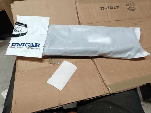 bontott SKODA FABIA II Bal Szellőző Keret