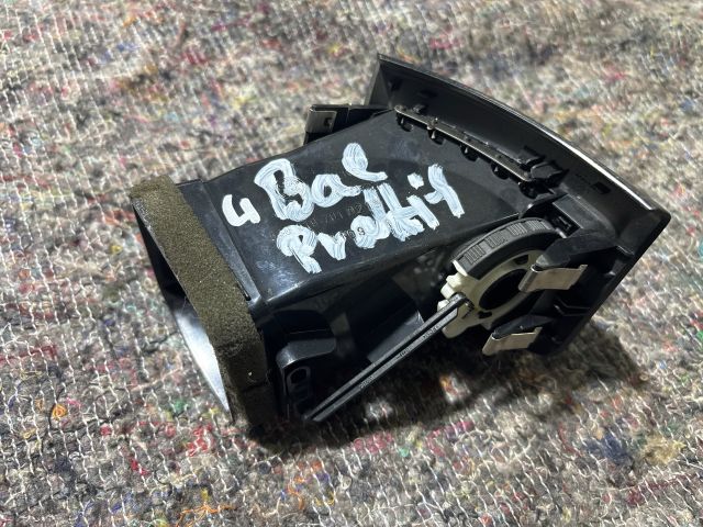 bontott SKODA FABIA II Bal Szellőző