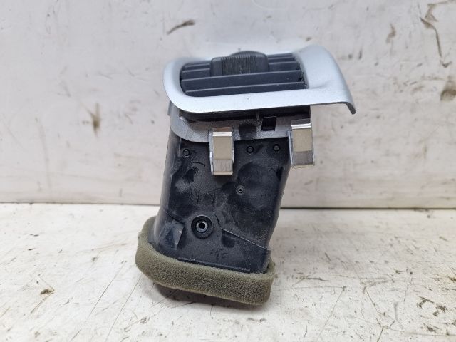 bontott SKODA FABIA II Bal Szellőző