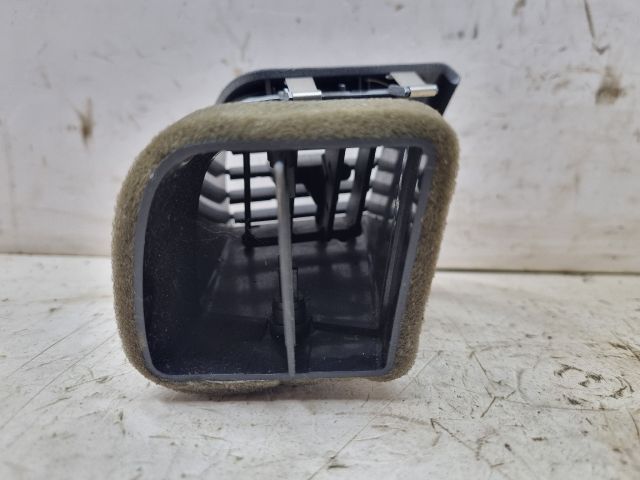 bontott SKODA FABIA II Bal Szellőző