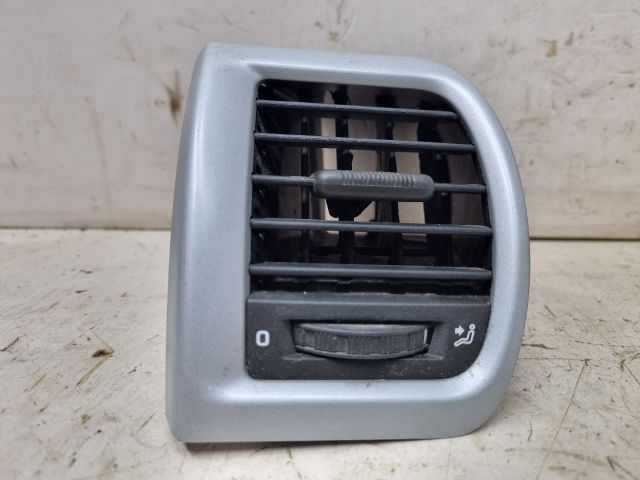 bontott SKODA FABIA II Bal Szellőző