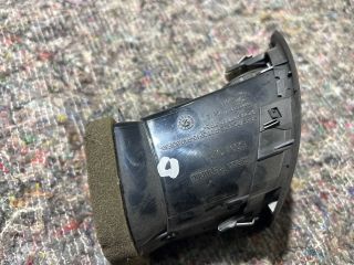 bontott SKODA FABIA II Bal Szellőző