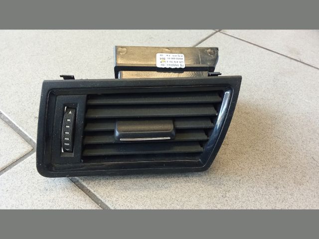 bontott SKODA FABIA II Bal Szellőző