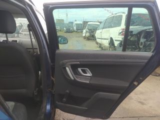 bontott SKODA FABIA II Biztosítéktábla Csomagtér