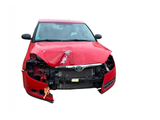 bontott SKODA FABIA II Biztosítéktábla Doboz