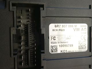 bontott SKODA FABIA II Biztosítéktábla Utastér