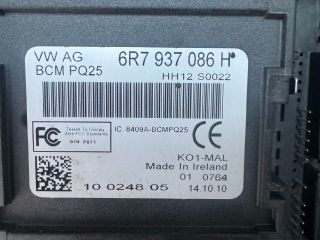 bontott SKODA FABIA II Biztosítéktábla Utastér