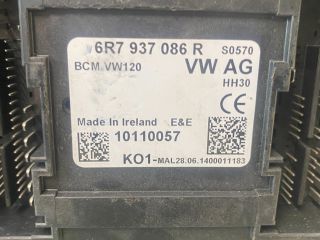 bontott SKODA FABIA II Biztosítéktábla Utastér