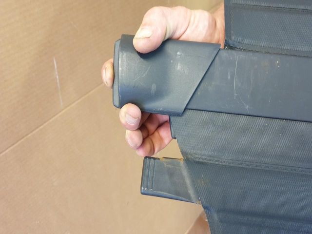 bontott SKODA FABIA II Csomagtér Roló