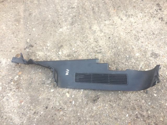 bontott SKODA FABIA II Csomagtérajtó Díszléc