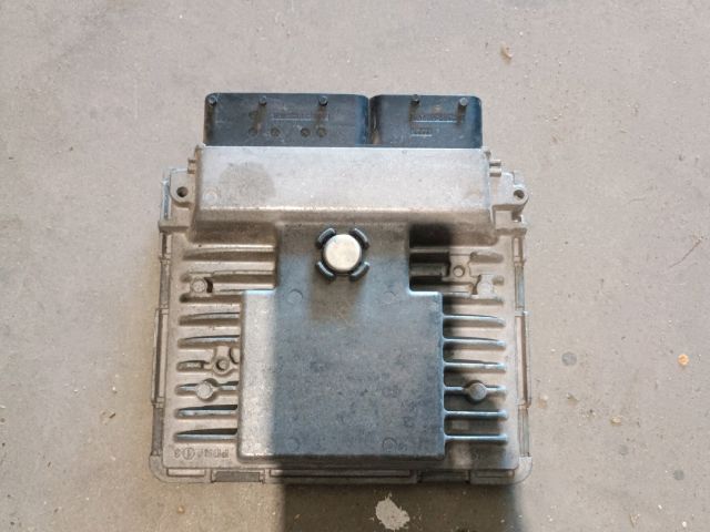 bontott SKODA FABIA II Elektronika (Magában)