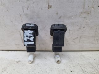 bontott SKODA FABIA II Első Ablakmosó Fúvóka