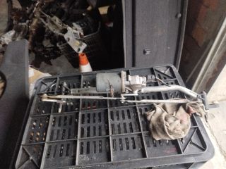 bontott SKODA FABIA II Első Ablaktörlő Szerkezet Motorral