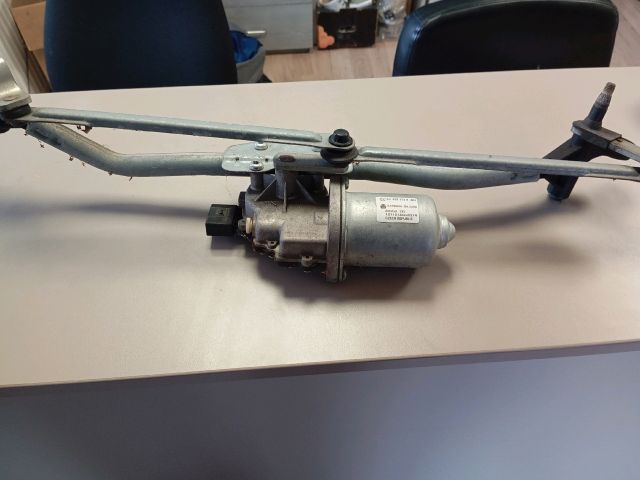 bontott SKODA FABIA II Első Ablaktörlő Szerkezet Motorral