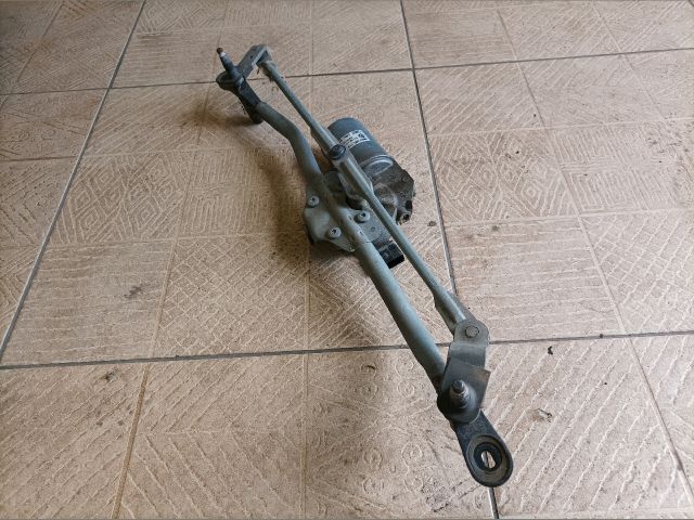 bontott SKODA FABIA II Első Ablaktörlő Szerkezet Motorral