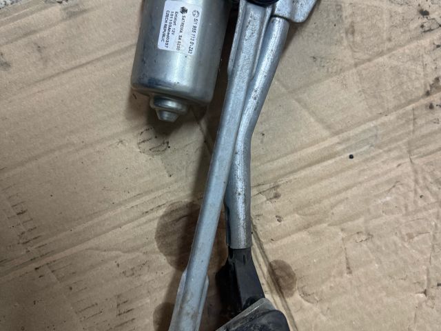 bontott SKODA FABIA II Első Ablaktörlő Szerkezet Motorral