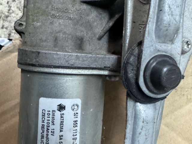 bontott SKODA FABIA II Első Ablaktörlő Szerkezet Motorral