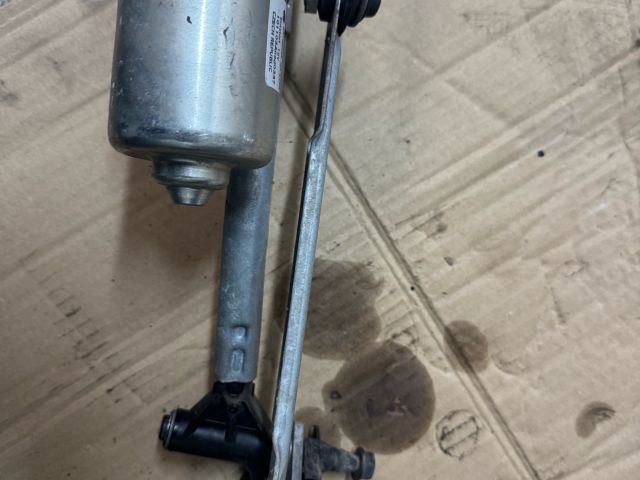 bontott SKODA FABIA II Első Ablaktörlő Szerkezet Motorral