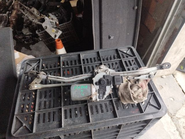 bontott SKODA FABIA II Első Ablaktörlő Szerkezet Motorral