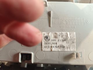 bontott SKODA FABIA II Első Beltér Világítás Keret