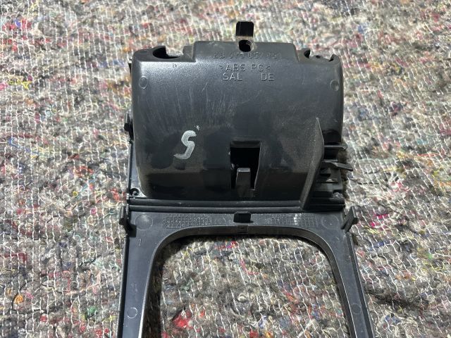 bontott SKODA FABIA II Első Hamutartó