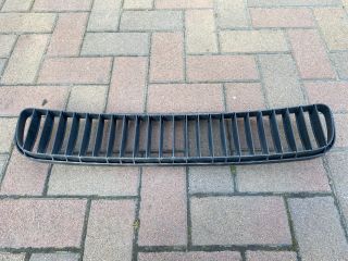 bontott SKODA FABIA II Első Lökhárító Alsó Középső Díszrács