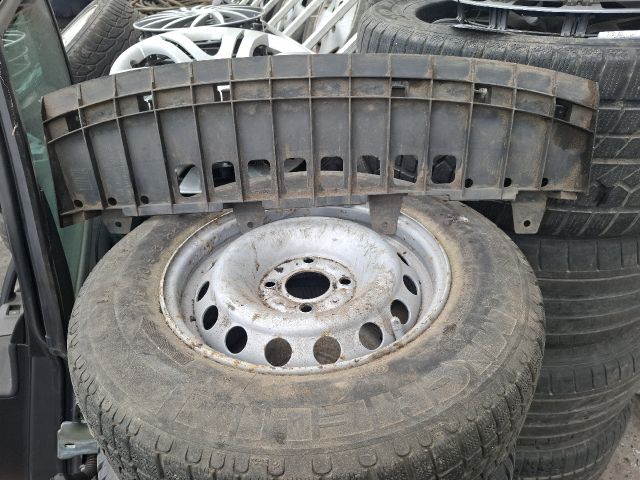 bontott SKODA FABIA II Első Lökhárító Alsó (Műanyag)