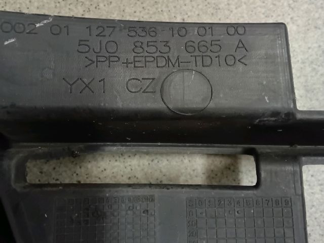 bontott SKODA FABIA II Első Lökhárító Bal Díszrács