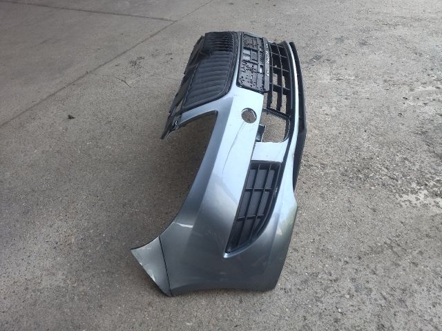 bontott SKODA FABIA II Első Lökhárító (Részeivel)