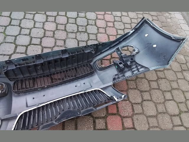 bontott SKODA FABIA II Első Lökhárító (Részeivel)