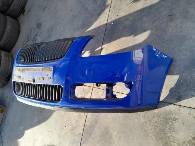 bontott SKODA FABIA II Első Lökhárító (Üresen)