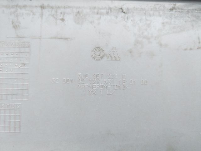 bontott SKODA FABIA II Első Lökhárító (Üresen)