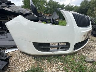 bontott SKODA FABIA II Első Lökhárító (Üresen)