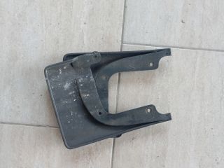 bontott SKODA FABIA II Első Sárvédő Gumi Pár