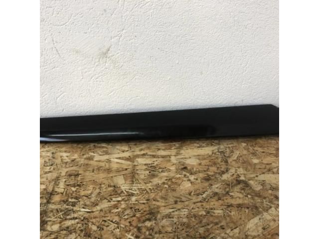 bontott SKODA FABIA II Első Szélvédő Bal Díszléc