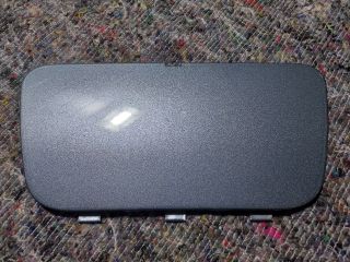 bontott SKODA FABIA II Első Vonószem Burkolat