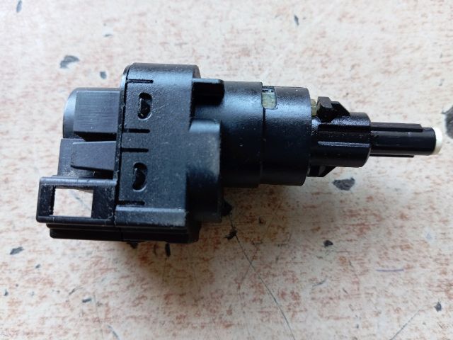 bontott SKODA FABIA II Fék Pedál Kapcsoló