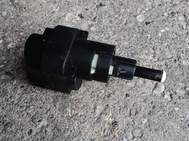 bontott SKODA FABIA II Fék Pedál Kapcsoló