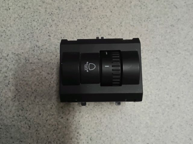 bontott SKODA FABIA II Fényszórómagasság Állító Kapcsoló