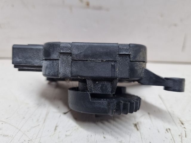 bontott SKODA FABIA II Fűtés Állító Motor