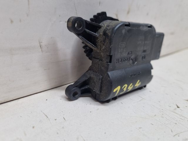 bontott SKODA FABIA II Fűtés Állító Motor