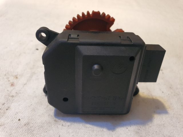 bontott SKODA FABIA II Fűtés Állító Motor