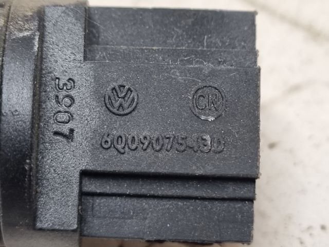 bontott SKODA FABIA II Fűtésbox Hőmérséklet Érzékelő