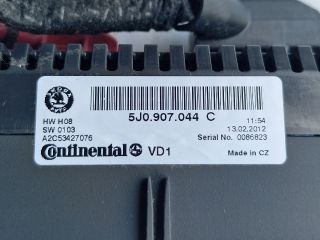 bontott SKODA FABIA II Fűtéskapcsoló (digit klímás)